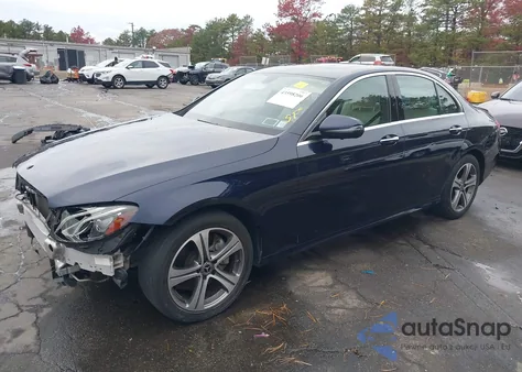 2019 Mercedes-Benz E 300 4Matic from USA, damaged, VIN WDDZF4KB7KA670806